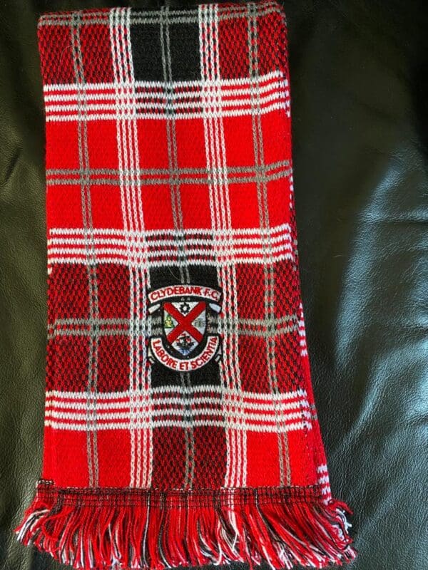 Tartan Scarf - Image 2